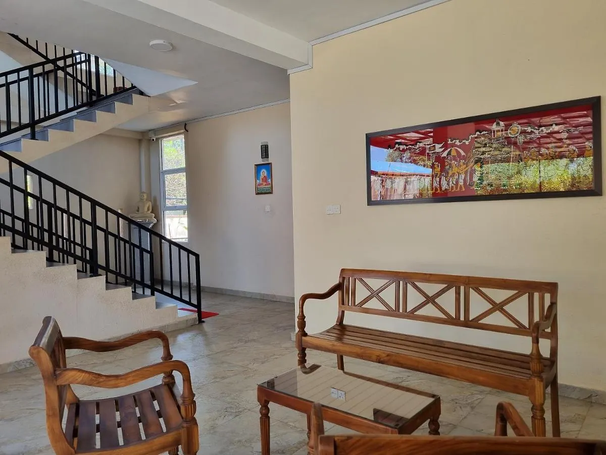Apartment Grand Station Residence Seeduwa